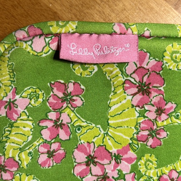 Lilly Pulitzer protective tablet case - Picture 2 of 4